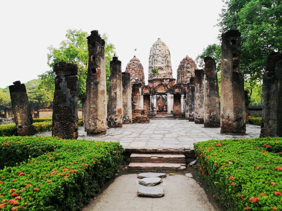 Sukhothai Cozy Hostel And Dorm Экстерьер фото