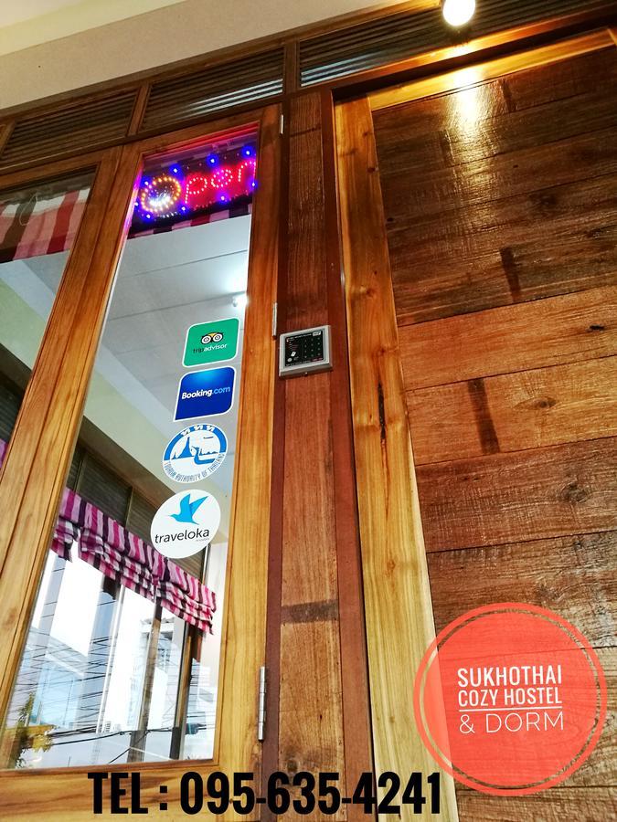 Sukhothai Cozy Hostel And Dorm Экстерьер фото